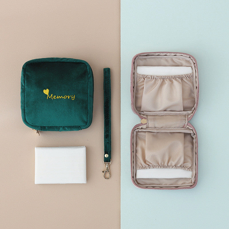 Velvet Lipstick & Touch-Up Pouch