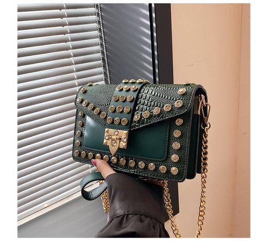 Classic Chain Shoulder Bag