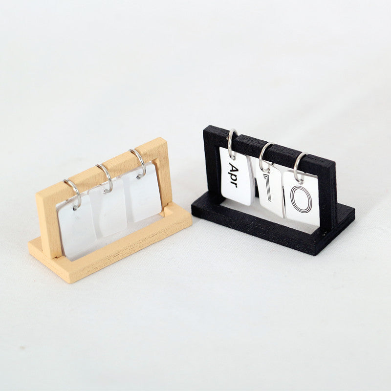Miniature Desk Calendar