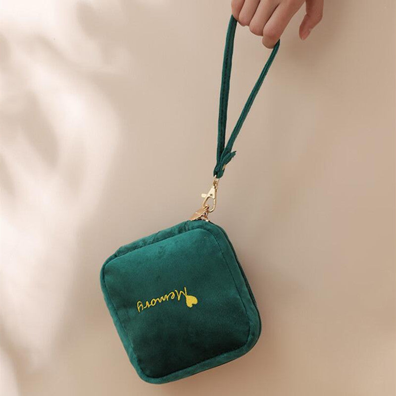 Velvet Lipstick & Touch-Up Pouch