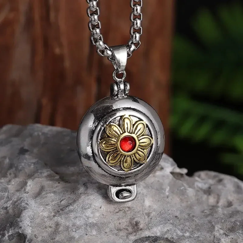 Can Open Bronze Mirror Box Pendant Women\'s Charm Retro Necklace Exquisite Handicrafts Oval Imitation Jade Jewelry Birthday Gift