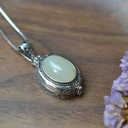 Can Open Bronze Mirror Box Pendant Women\'s Charm Retro Necklace Exquisite Handicrafts Oval Imitation Jade Jewelry Birthday Gift