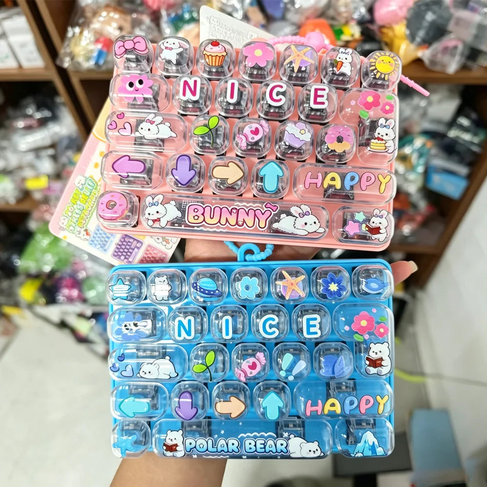 Mini Keyboard Fidget Clicker – 26-Key Pocket Toy