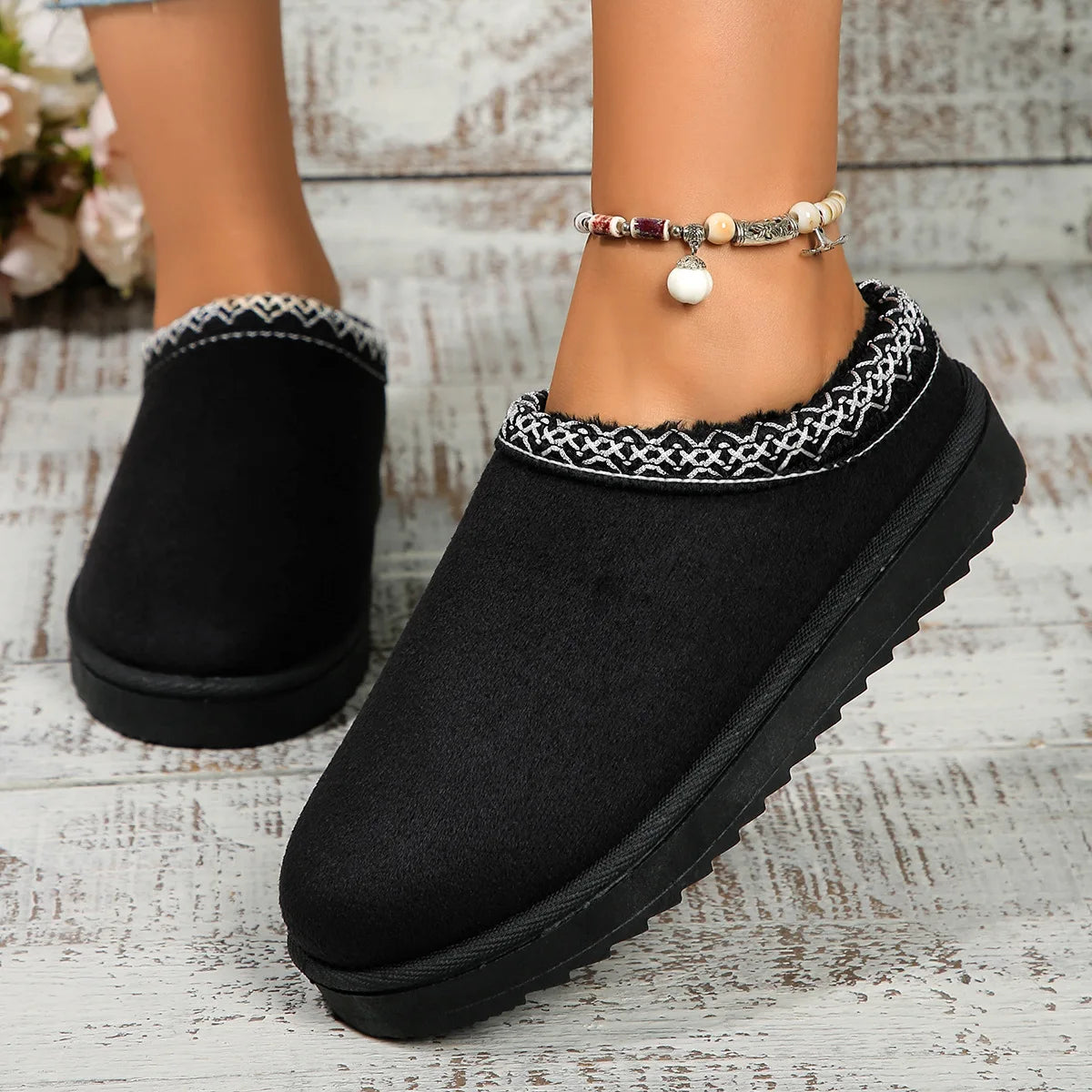 Snow Boots Women Winter New Cashmere Warm Thick Soles Without Heel-covered Hair Half Slipper Cotton Shoes Cashmere Warm Boots