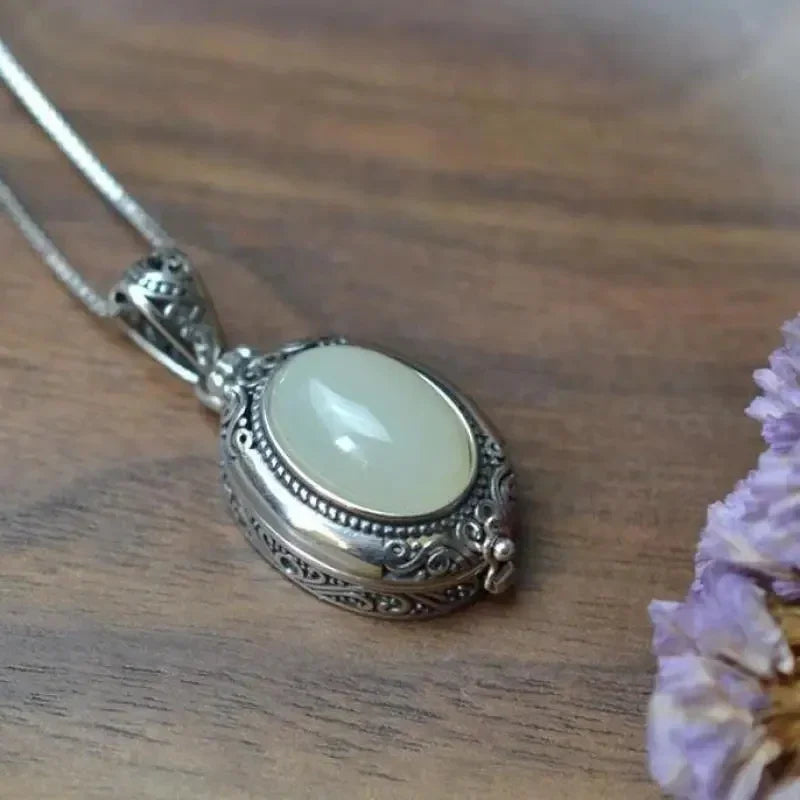Can Open Bronze Mirror Box Pendant Women\'s Charm Retro Necklace Exquisite Handicrafts Oval Imitation Jade Jewelry Birthday Gift