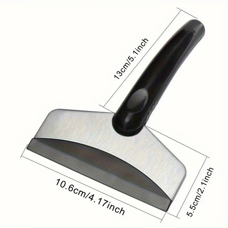 2pc uses this car snow removal shovel to solve the problem of car snow making. Car de icing and snow removal device