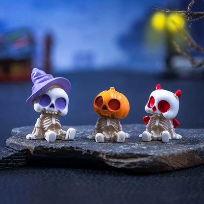 4Pcs Halloween Mini Figurines Set, Spooky Resin Decor with Pumpkins Ghosts Skulls for Party Home Garden Decoration