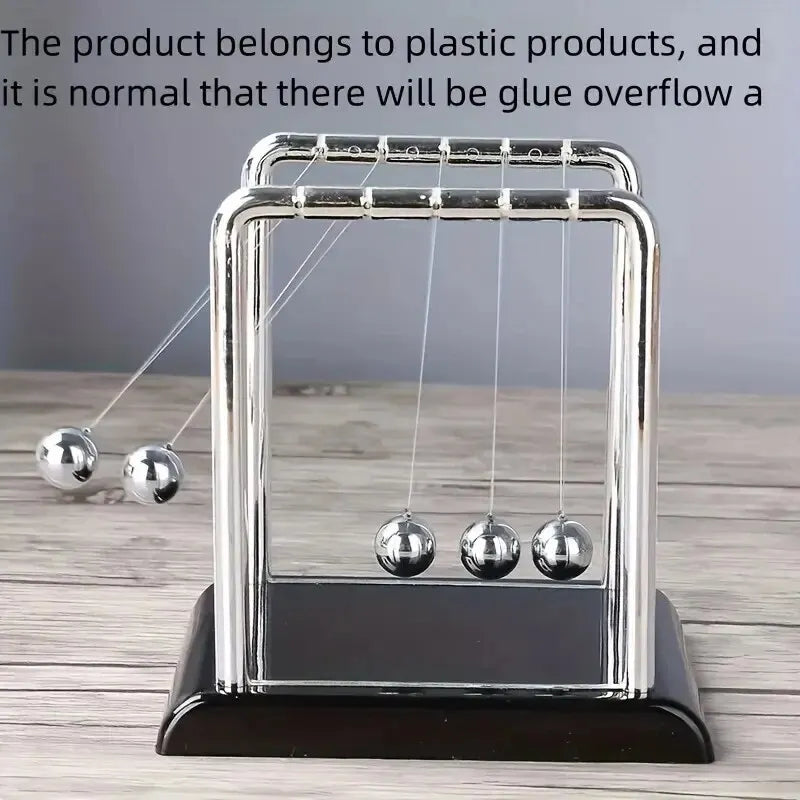 Newton's Cradle Desktop Toy – Classic Physics Pendulum