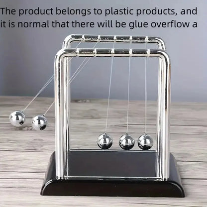 Newton's Cradle Desktop Toy – Classic Physics Pendulum
