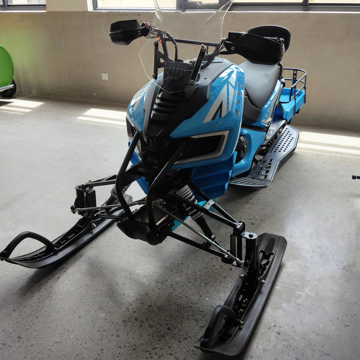 Adults Snowmobile Motorized Snow Mobile Sled Winter Outdoor Sports Ski Resort Entertainment Snow Scooter Sleigh