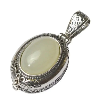 Can Open Bronze Mirror Box Pendant Women\'s Charm Retro Necklace Exquisite Handicrafts Oval Imitation Jade Jewelry Birthday Gift