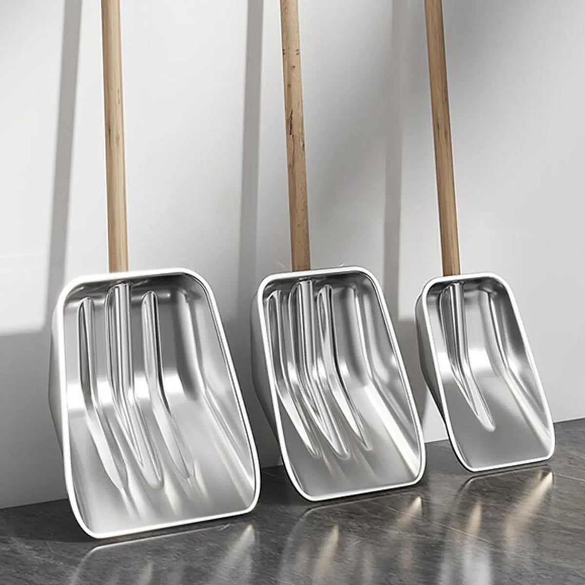 Stainless Steel Snow Removal Tool Agricultural Shovel Outdoor Snow Removal Shovel For Cleaning Snow Pushing Grain Rice