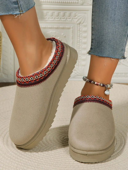 Snow Boots Women Winter New Cashmere Warm Thick Soles Without Heel-covered Hair Half Slipper Cotton Shoes Cashmere Warm Boots