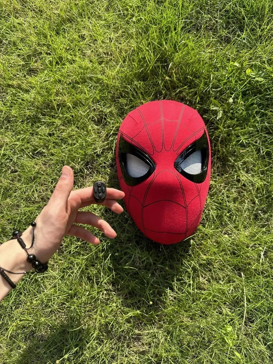 1:1 Wearable Electronic Cosplay Mask Remote Control Movable Eyes Headgear Decor Collectible Toy Gift For Adult Cosplay Hobbyists
