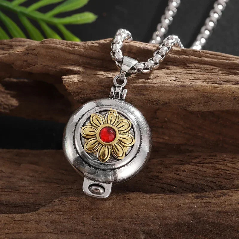 Can Open Bronze Mirror Box Pendant Women\'s Charm Retro Necklace Exquisite Handicrafts Oval Imitation Jade Jewelry Birthday Gift