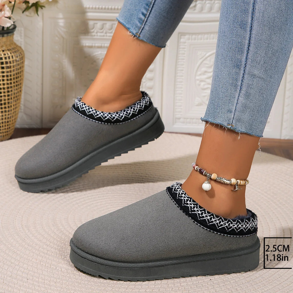 Snow Boots Women Winter New Cashmere Warm Thick Soles Without Heel-covered Hair Half Slipper Cotton Shoes Cashmere Warm Boots