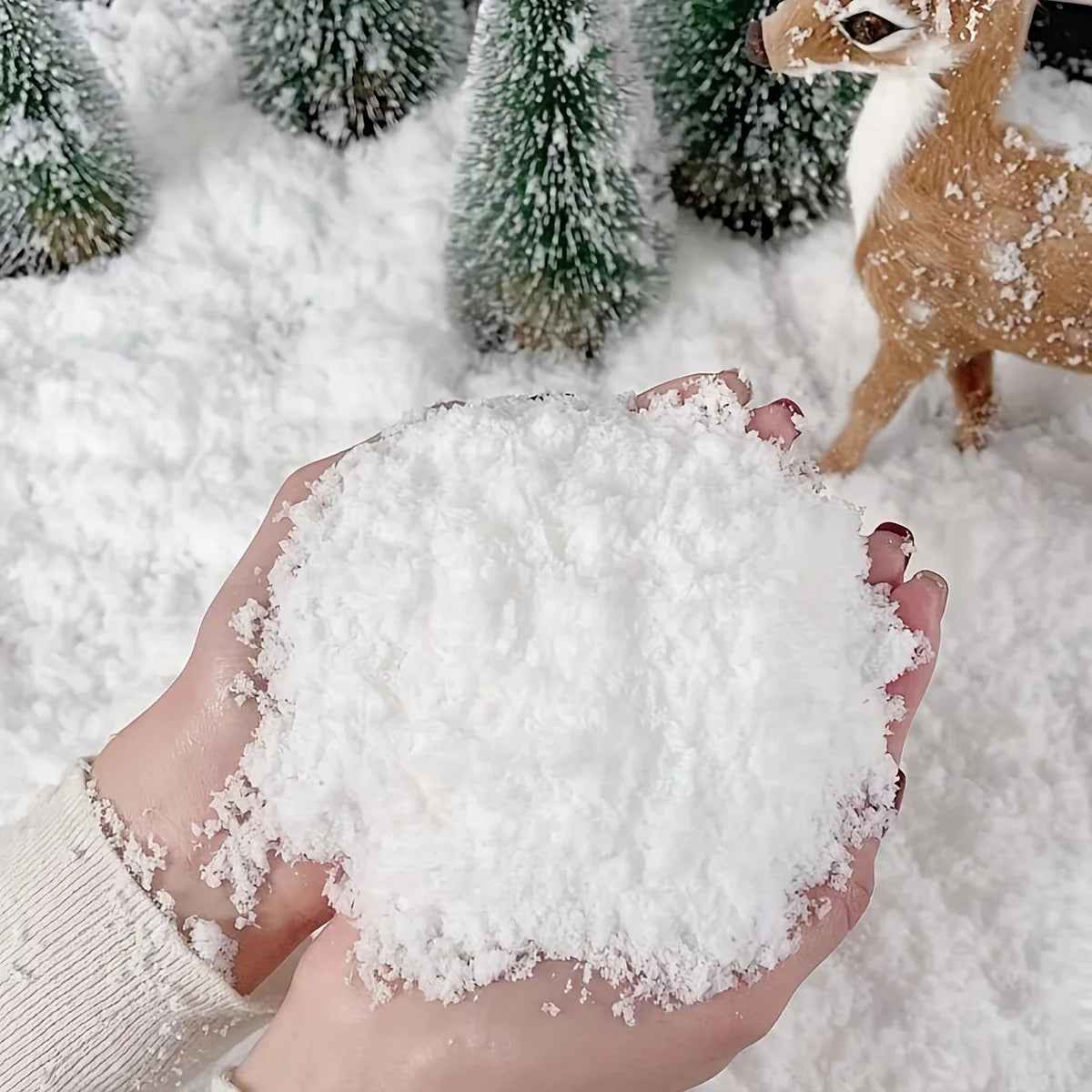 100g Artificial Snow Flakes, Fake Snow for Christmas Decor & Winter Crafts