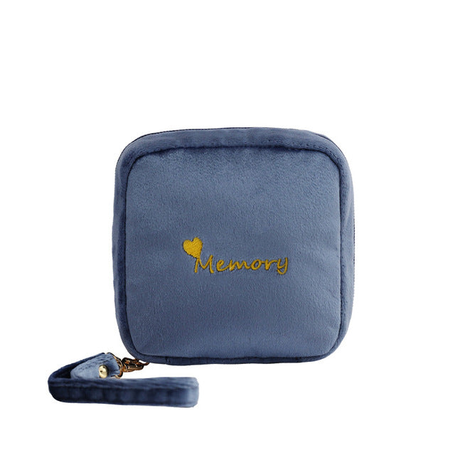 Velvet Lipstick & Touch-Up Pouch